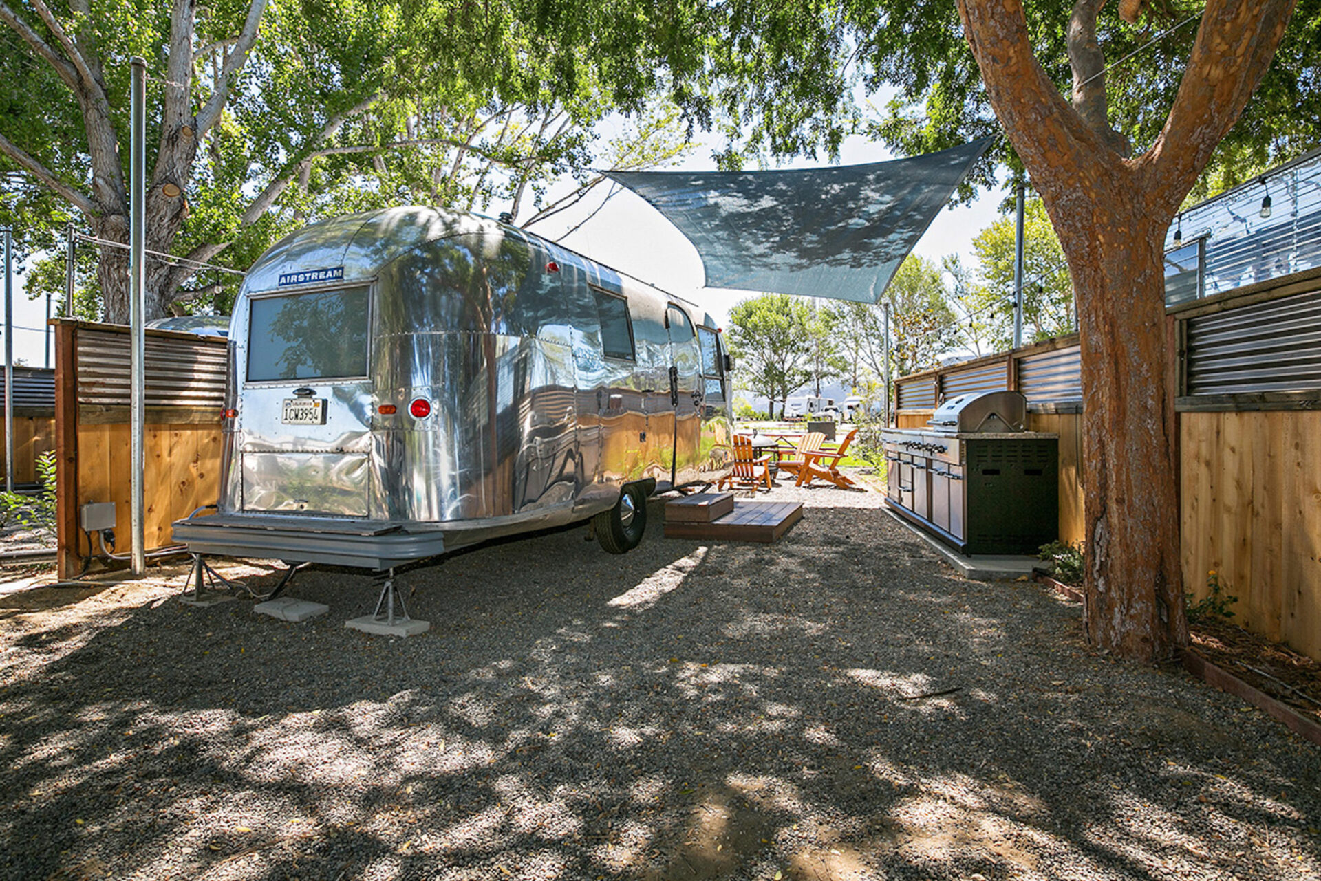 flying-flags-buellton-ca-93427-superior-airstream-back-view